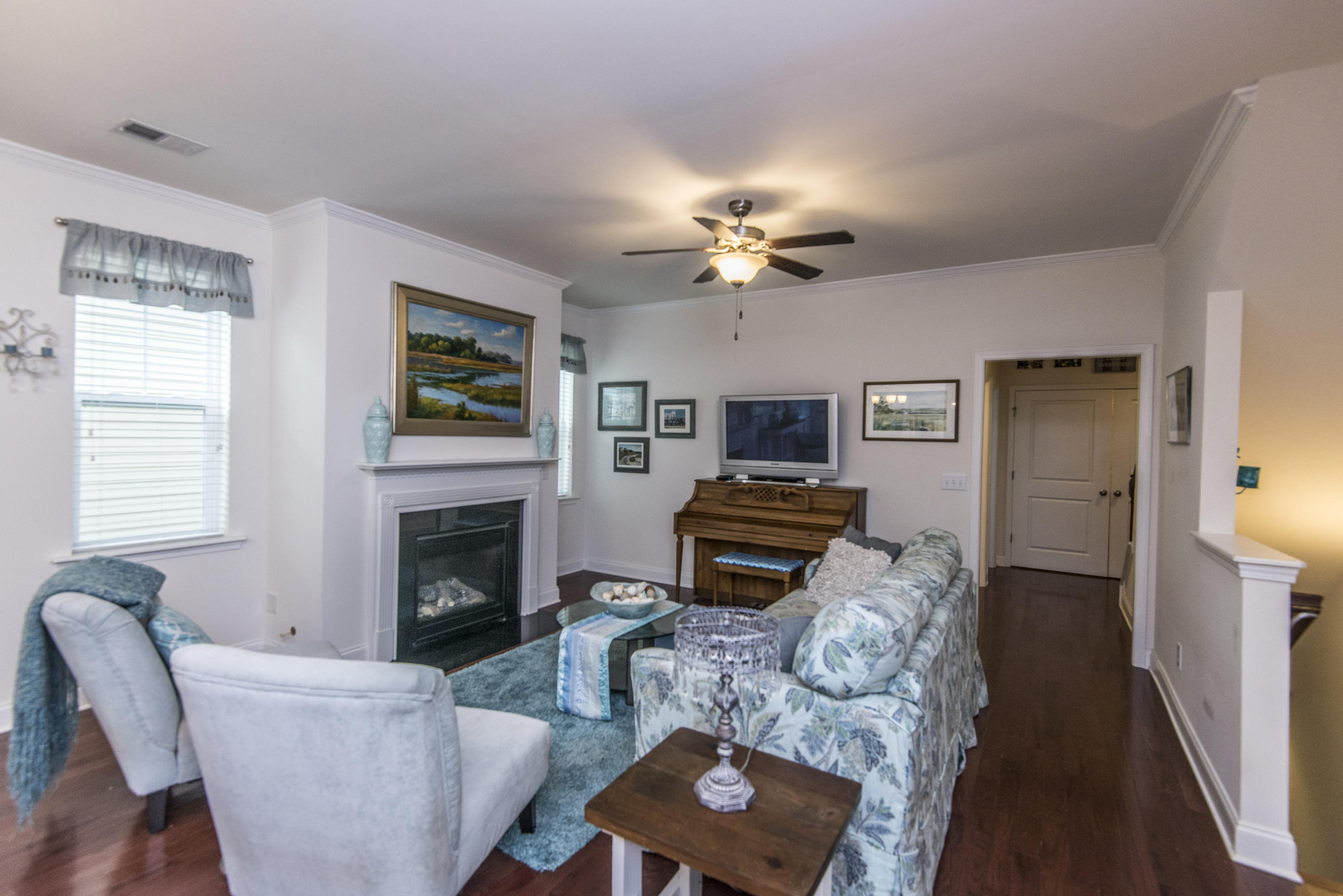 1257 Dingle Road Mount Pleasant, SC 29466 - Photo 7 of 25 _DSC4237
