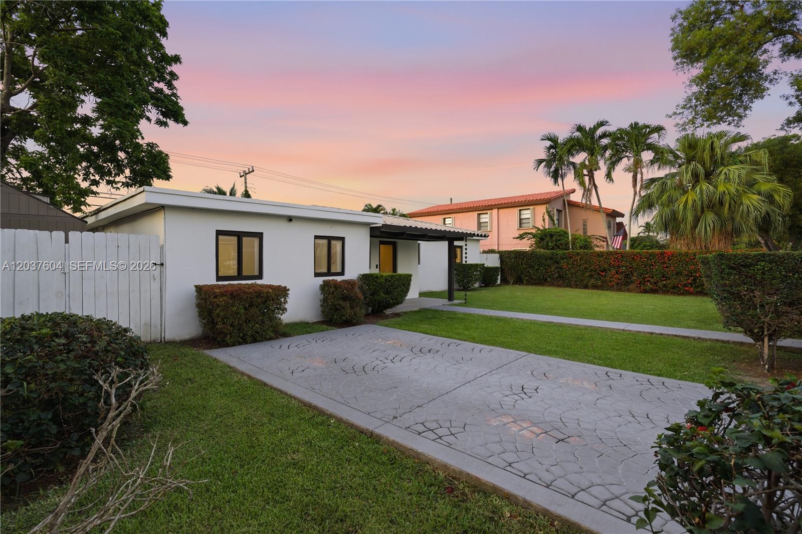 7395 Southwest 39th Street Miami, FL 33155 - Photo 44 of 48