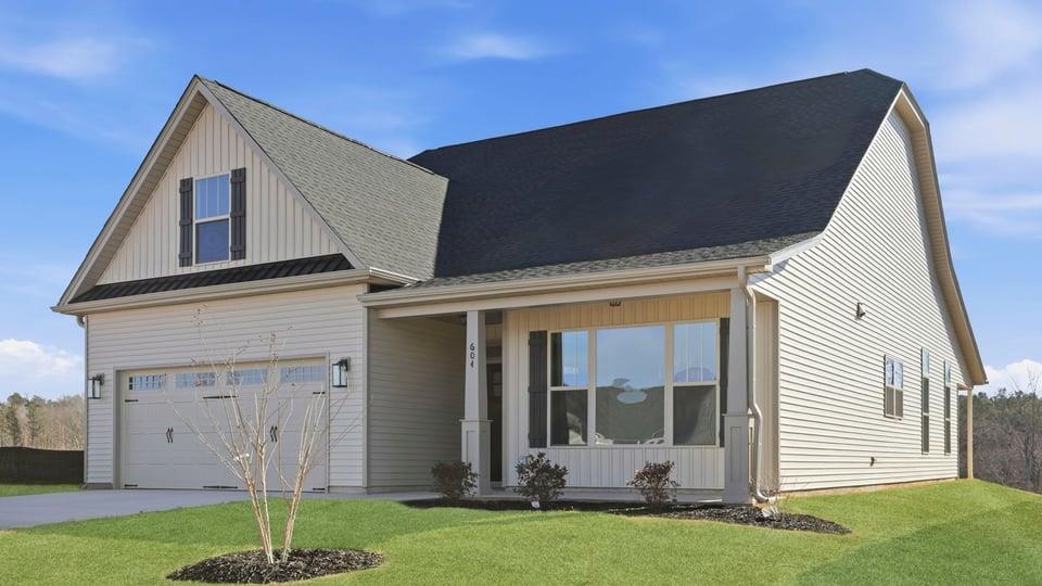 604 Landseer Drive Landrum, SC 29356 - Photo 2 of 34