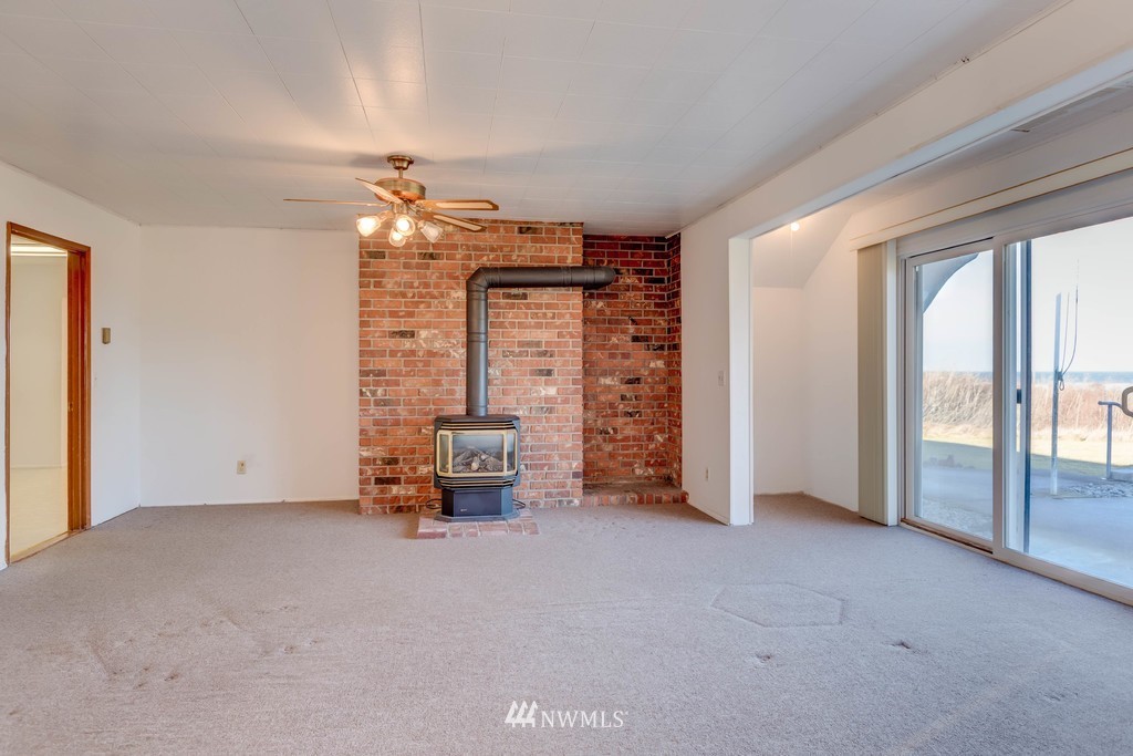 1965 Swantown Road Oak Harbor, WA 98277 - Photo 14 of 25 Gallery Image 14