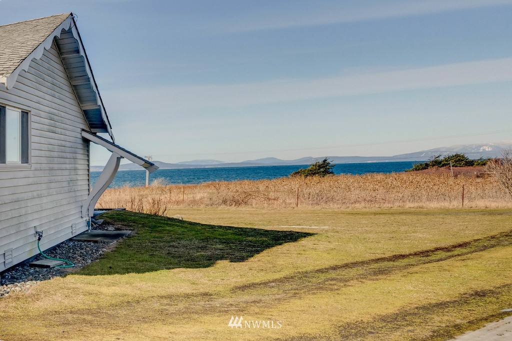 1965 Swantown Road Oak Harbor, WA 98277 - Photo 24 of 25 Gallery Image 24