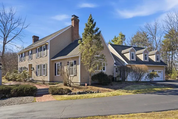 $1,175,000 | 12 Village Woods Drive, Amherst, NH 03031