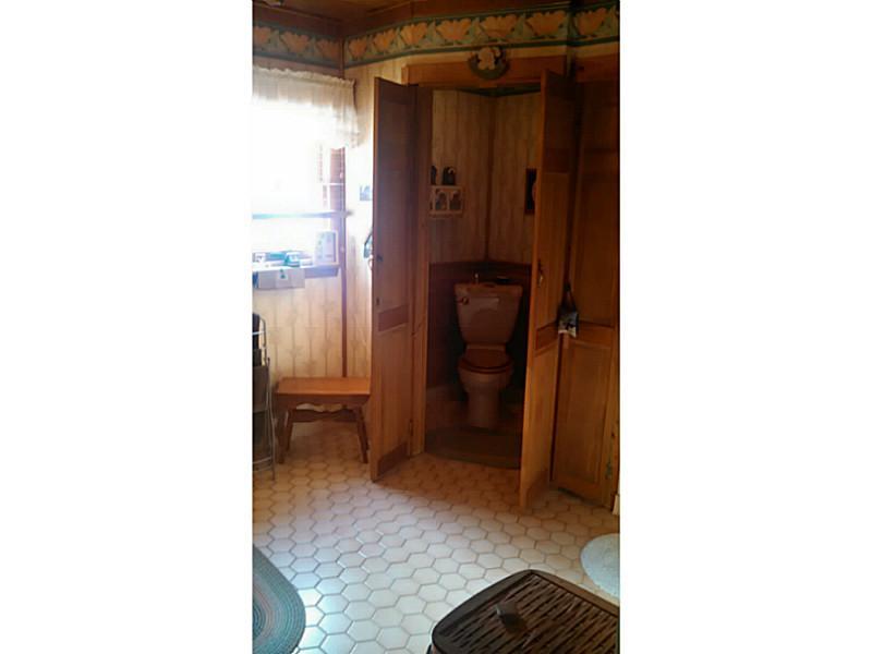 228 Glen Eden Road Rochester, PA 15074 - Photo 20 of 25 Master Bath/Spa.
