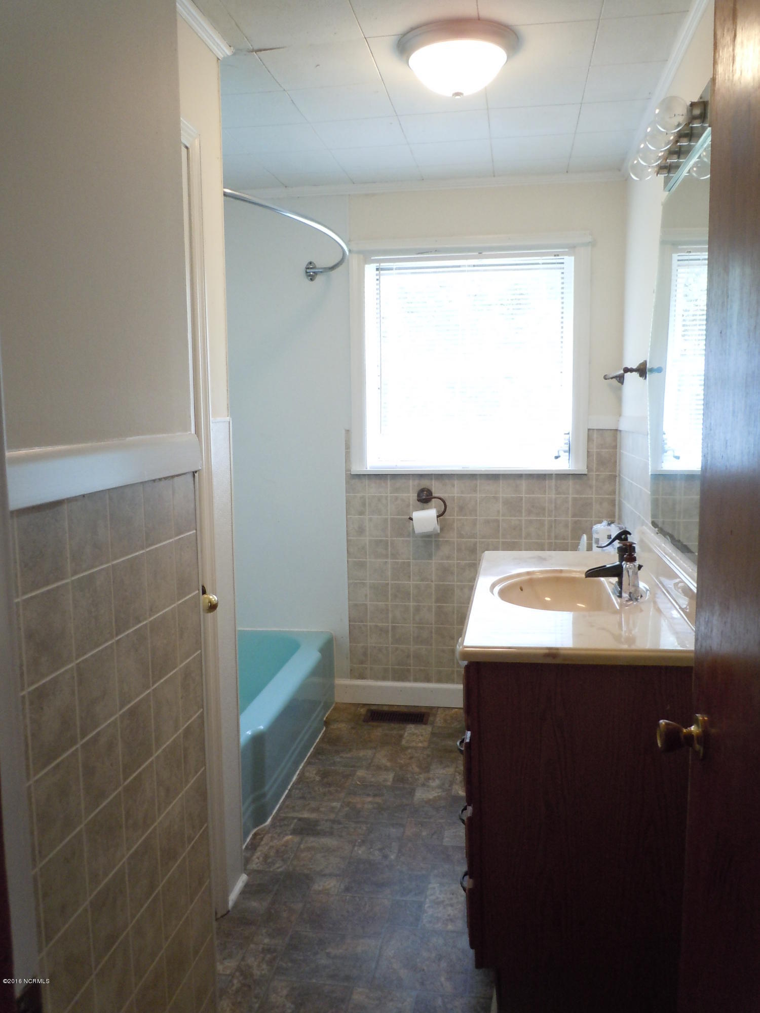2667 Reynolds Road Tabor City, NC 28463 - Photo 14 of 31 2721 Reynolds Road, Tabor City Home for