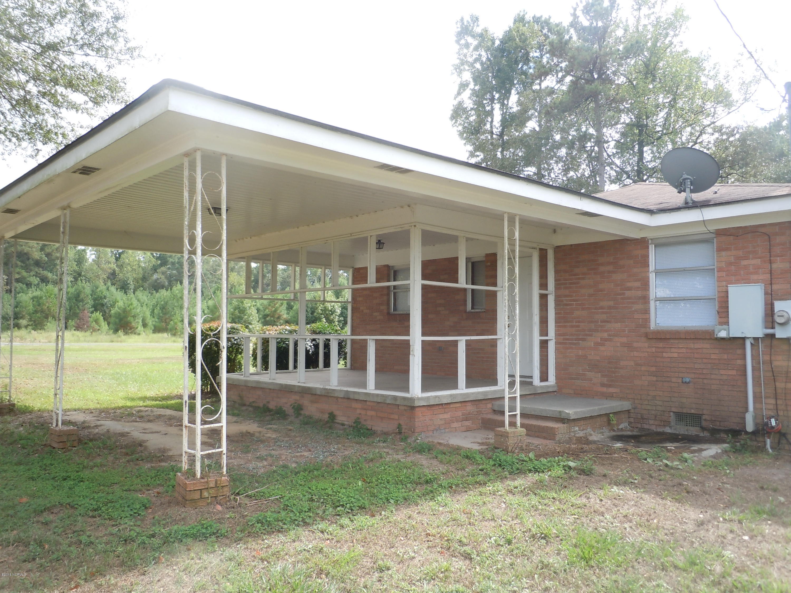 2667 Reynolds Road Tabor City, NC 28463 - Photo 28 of 31 2721 Reynolds Road, Tabor City Home for