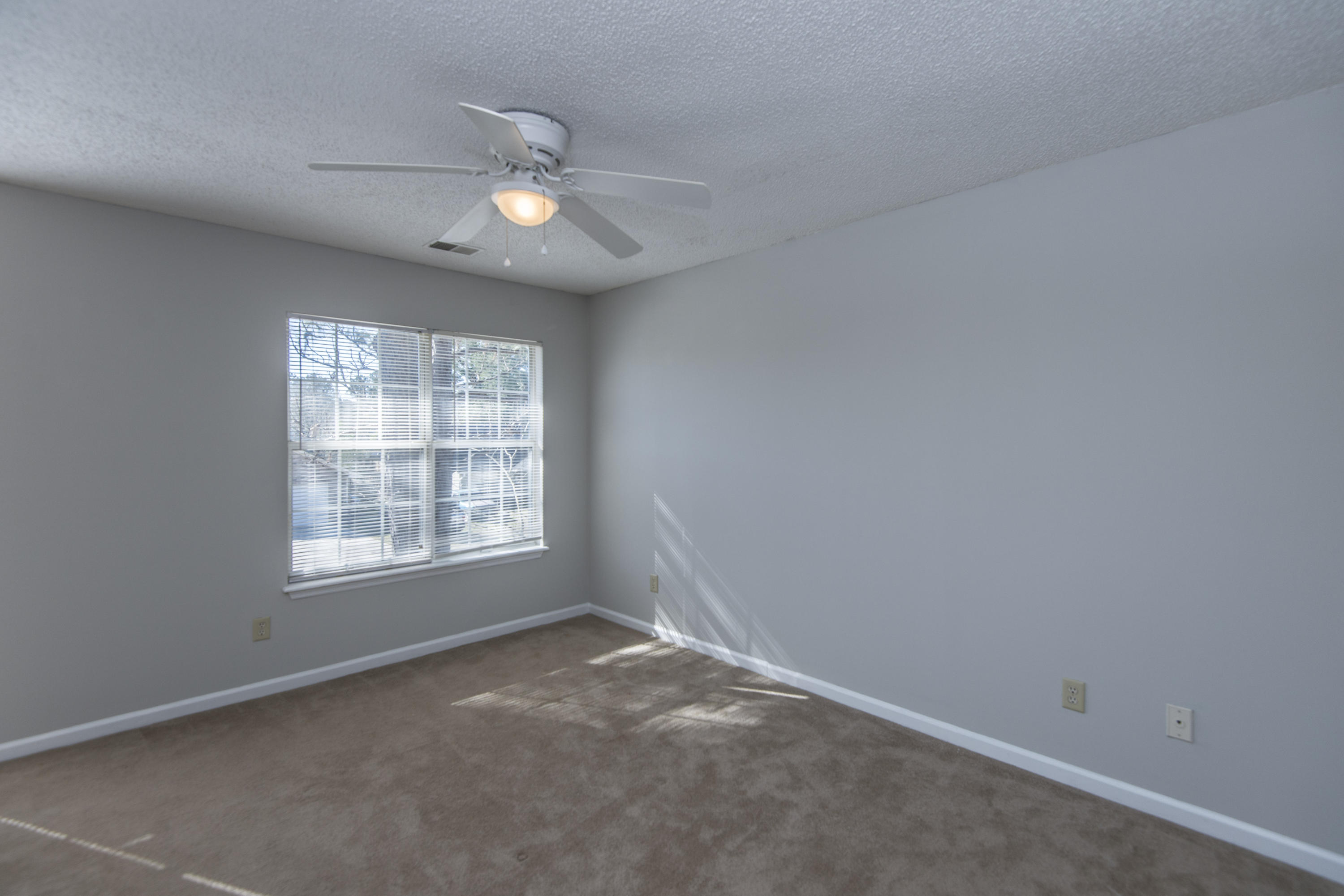 122 Paddock Way Summerville, SC 29486 - Photo 22 of 40 Master