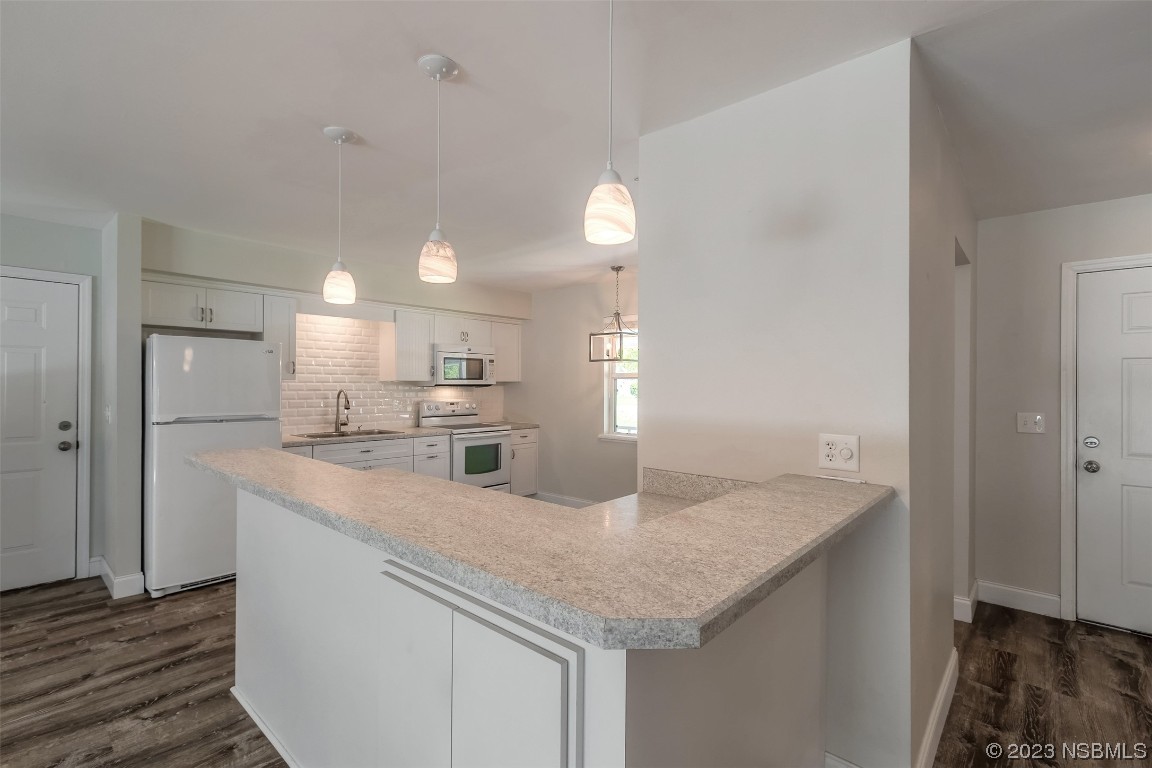 156 Hazelwood River Road Edgewater, FL 32141 - Photo 9 of 39 Gallery Image 9