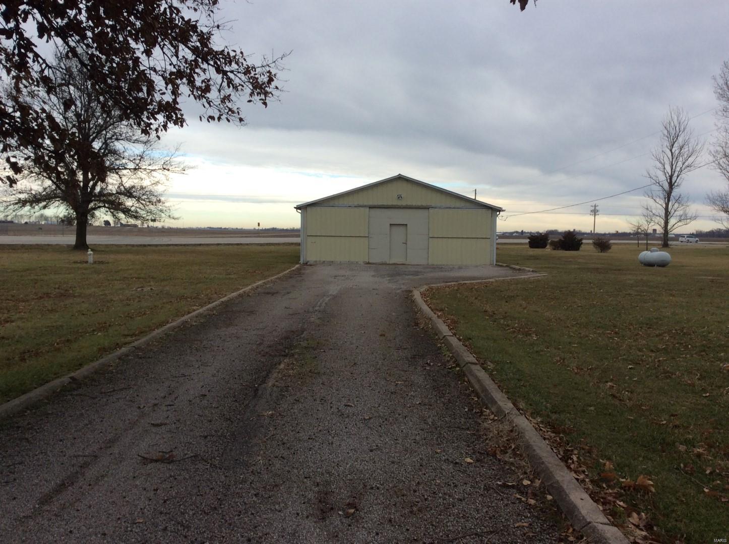 14910 Jamestown Road Breese, IL 62230 - Photo 30 of 45