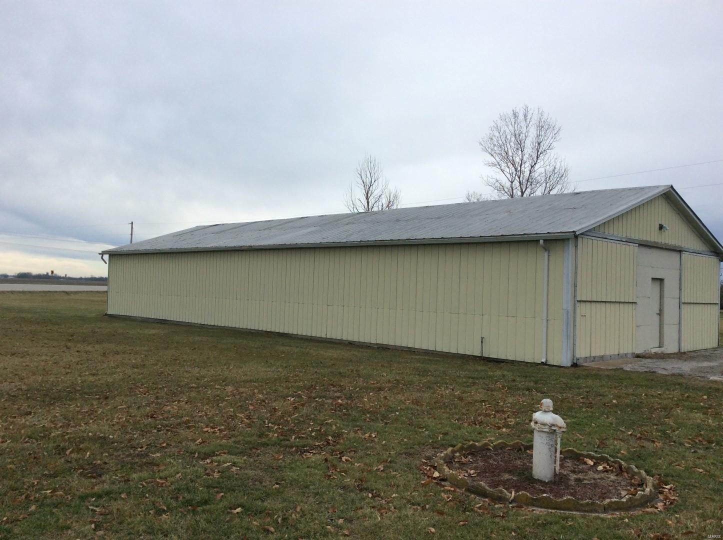 14910 Jamestown Road Breese, IL 62230 - Photo 32 of 45