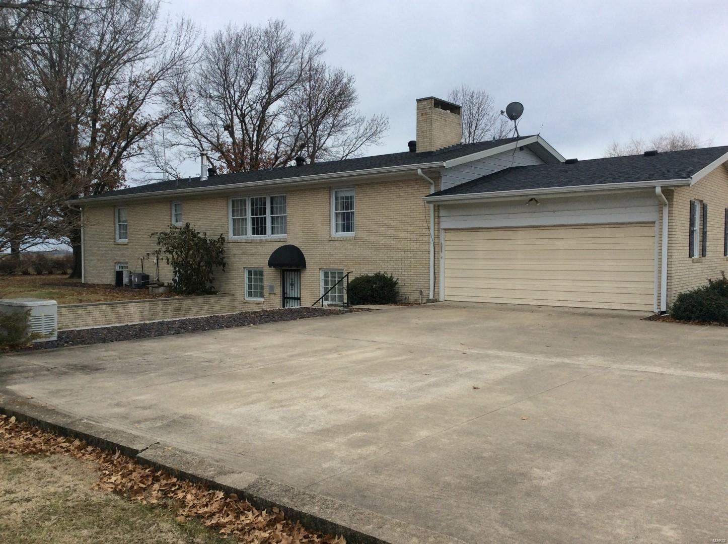 14910 Jamestown Road Breese, IL 62230 - Photo 39 of 45