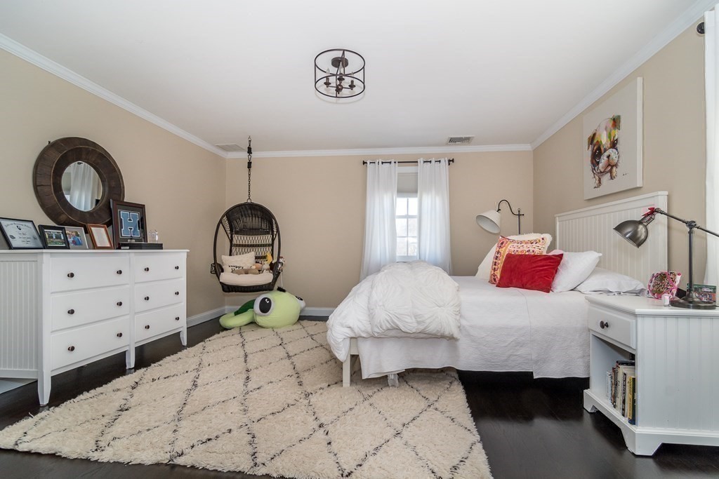 81 Monadnock Road Wellesley, MA 02481 - Photo 16 of 22