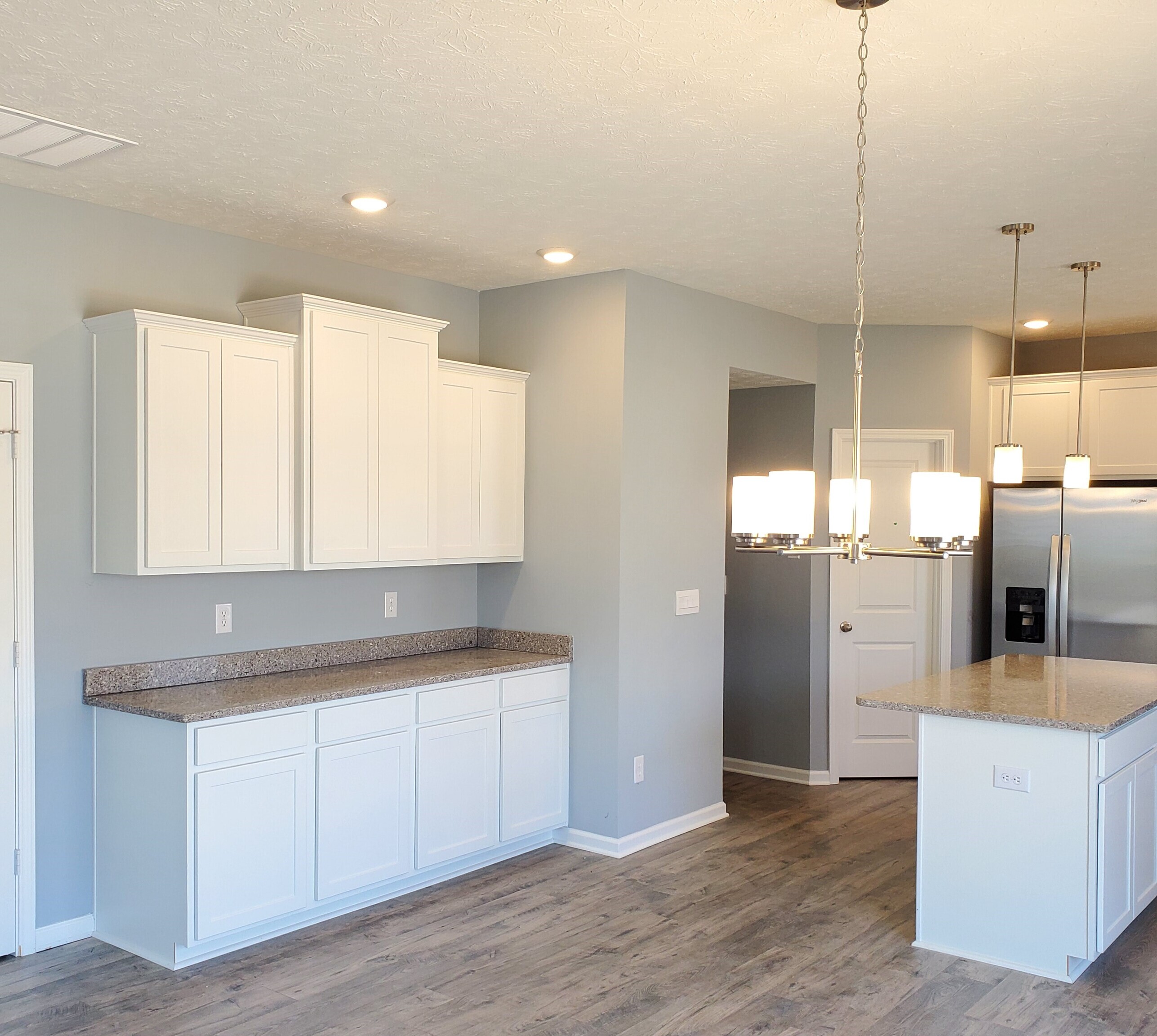 334 Limerick Lane Pendleton, IN 46064 - Photo 3 of 9