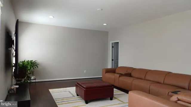 a view of walk in closet