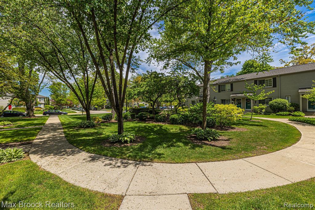 1822 Graefield Road Birmingham, MI 48009 - Photo 19 of 23