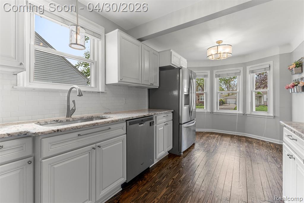 3061 Geneva Street Dearborn, MI 48124 - Photo 14 of 43