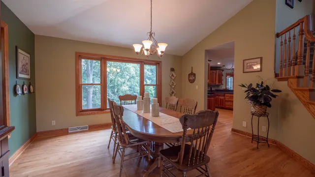 $599,900 | 703 Sandy Pines Court, Redgranite, WI 54970