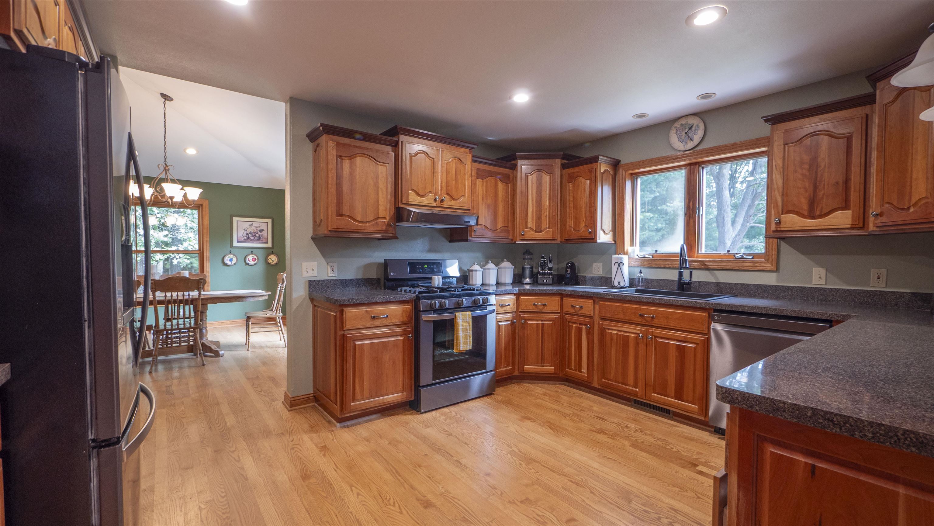 703 Sandy Pines Court Redgranite, WI 54970 - Photo 26 of 51