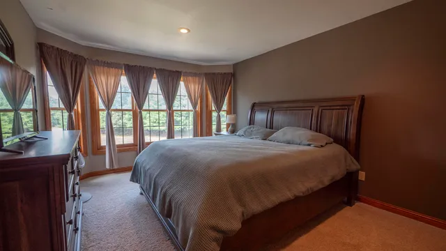$599,900 | 703 Sandy Pines Court, Redgranite, WI 54970