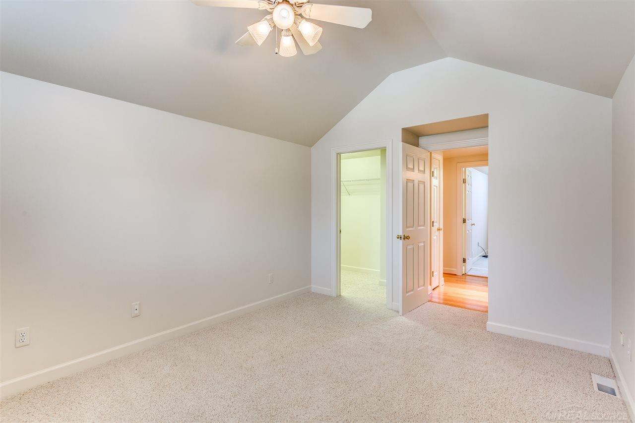 6311 Lakeshore Road Lexington, MI 48450 - Photo 37 of 82 50044038-37.JPG