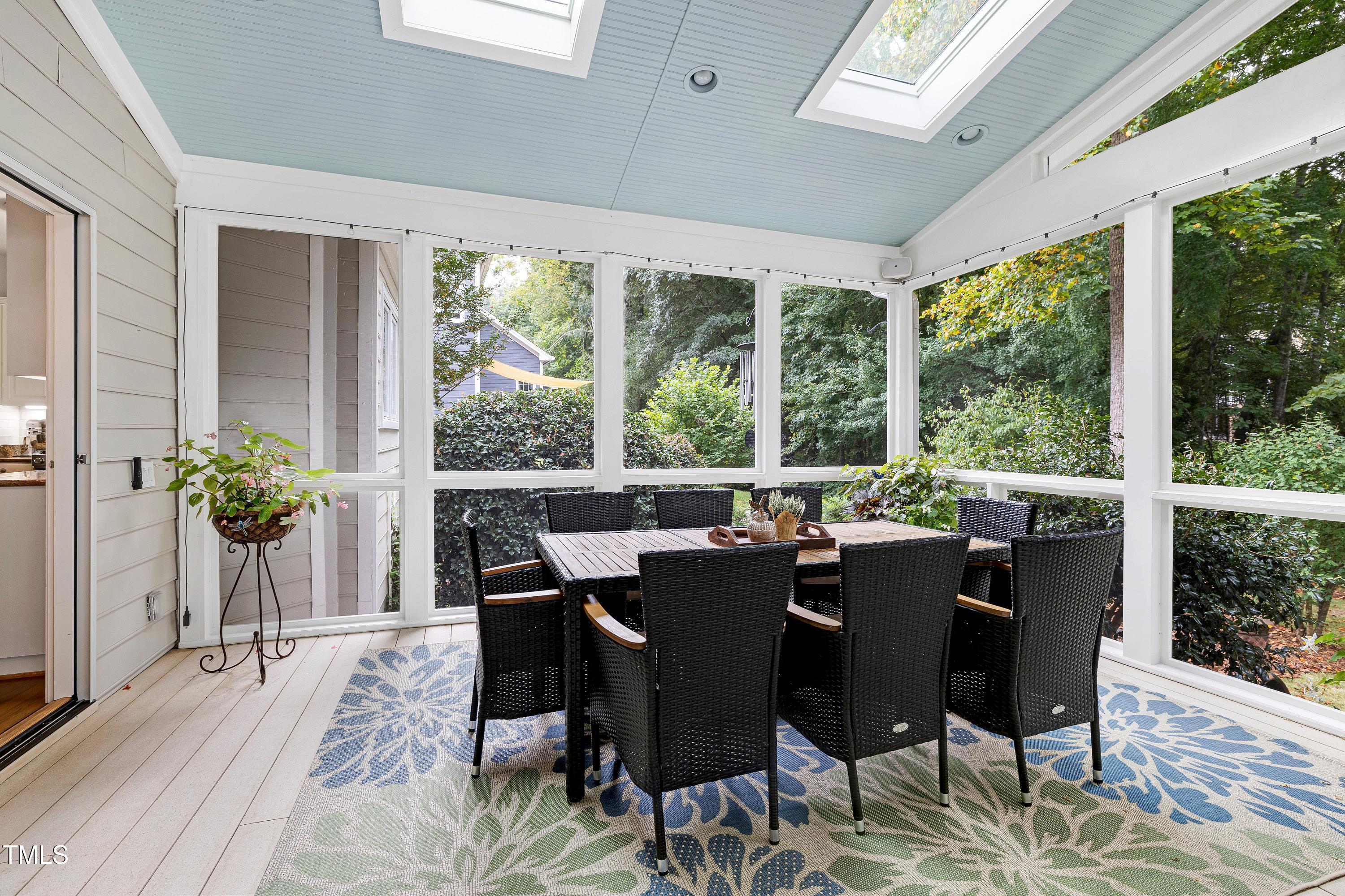 202 Coltsgate Drive Cary, NC 27518 - Photo 20 of 54 Scene-27