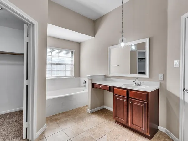 $429,000 | 6827 Davy Crockett Drive, Manvel, TX 77578