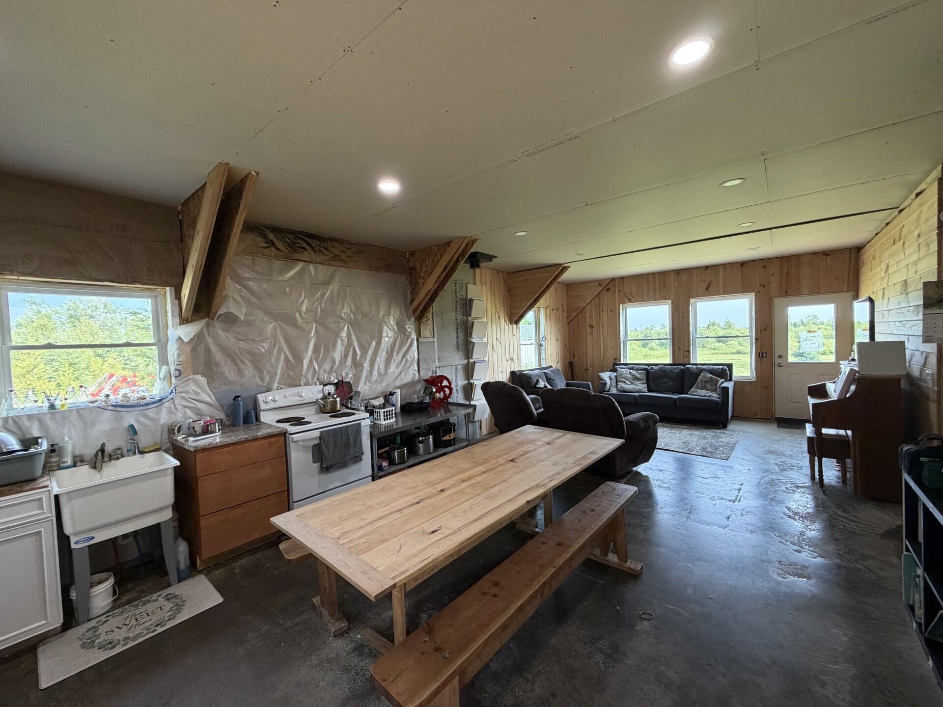 180 Moose Brook Road Ludlow, ME 04730 - Photo 4 of 14 02f4b328-306e-4706-9954-4e505a92a890