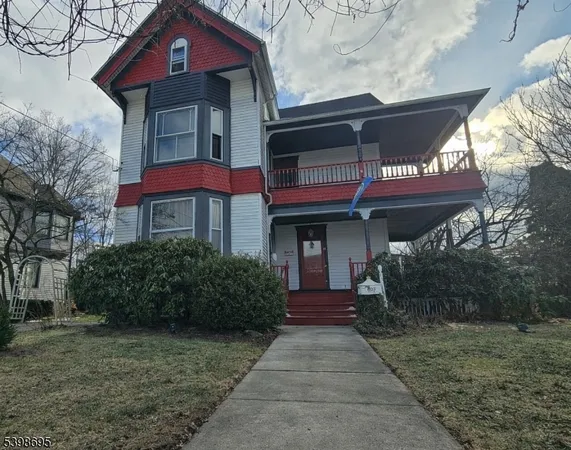 $569,900 | 608 3rd Street, Belvidere, NJ 07823