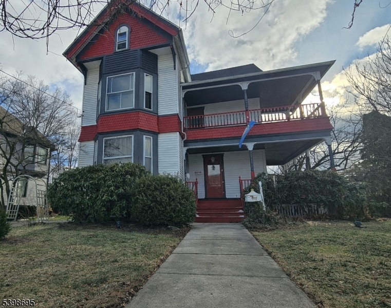 608 3rd Street Belvidere, NJ 07823 - Photo 1 of 30