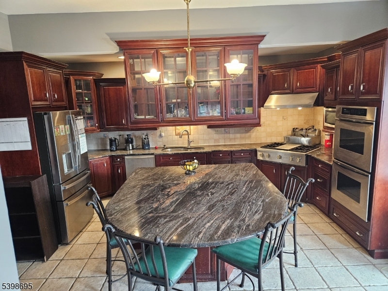 608 3rd Street Belvidere, NJ 07823 - Photo 11 of 30