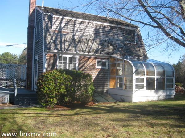 26 Lagoon Road Oak Bluffs, MA 02557 - Photo 4 of 14 http://d1qzqeyxiitrap.cloudfront.net/photos/27869/600/05b1bb3e.jpg