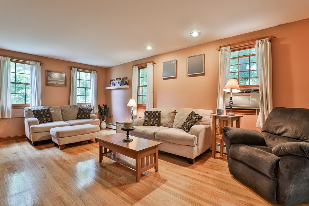 10 Byfield Road Groveland, MA 01834 - Photo 10 of 32 Gallery Image 10