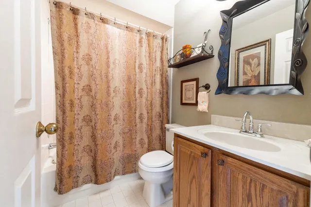 $465,000 | 16352 Country Knoll Drive, Northville, MI 48168