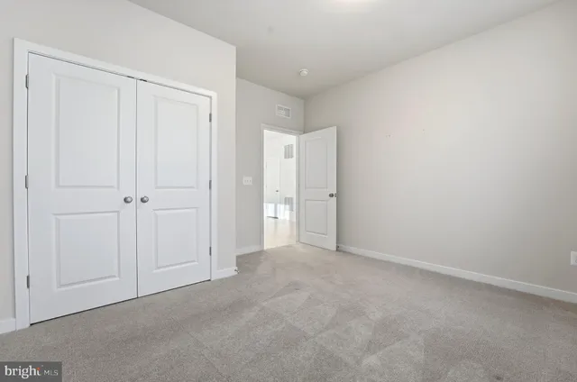 $640,000 | 2156 Berwick Drive, Jeffersonton, VA 22724