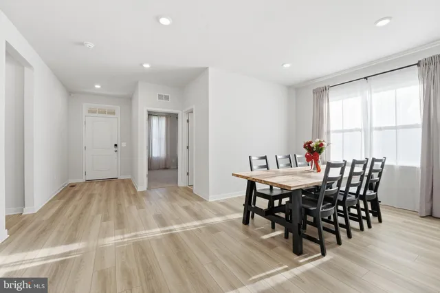 $640,000 | 2156 Berwick Drive, Jeffersonton, VA 22724