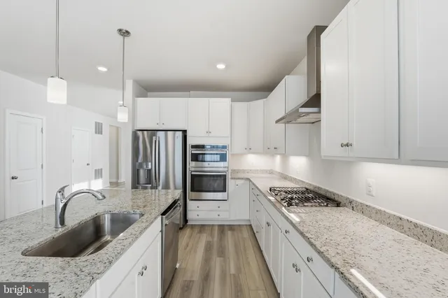 $640,000 | 2156 Berwick Drive, Jeffersonton, VA 22724