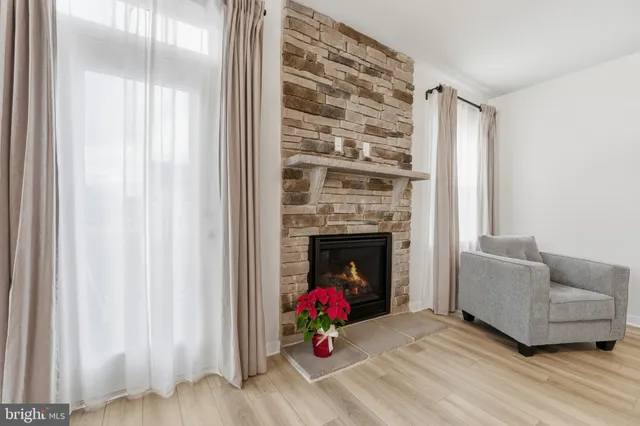 $640,000 | 2156 Berwick Drive, Jeffersonton, VA 22724