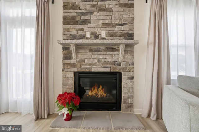 $640,000 | 2156 Berwick Drive, Jeffersonton, VA 22724