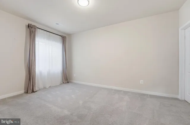 $640,000 | 2156 Berwick Drive, Jeffersonton, VA 22724