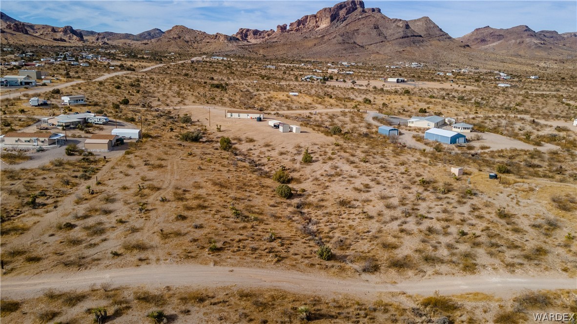 1693 Growler Road Golden Valley, AZ 86413 - Photo 4 of 18 a view of sky view
