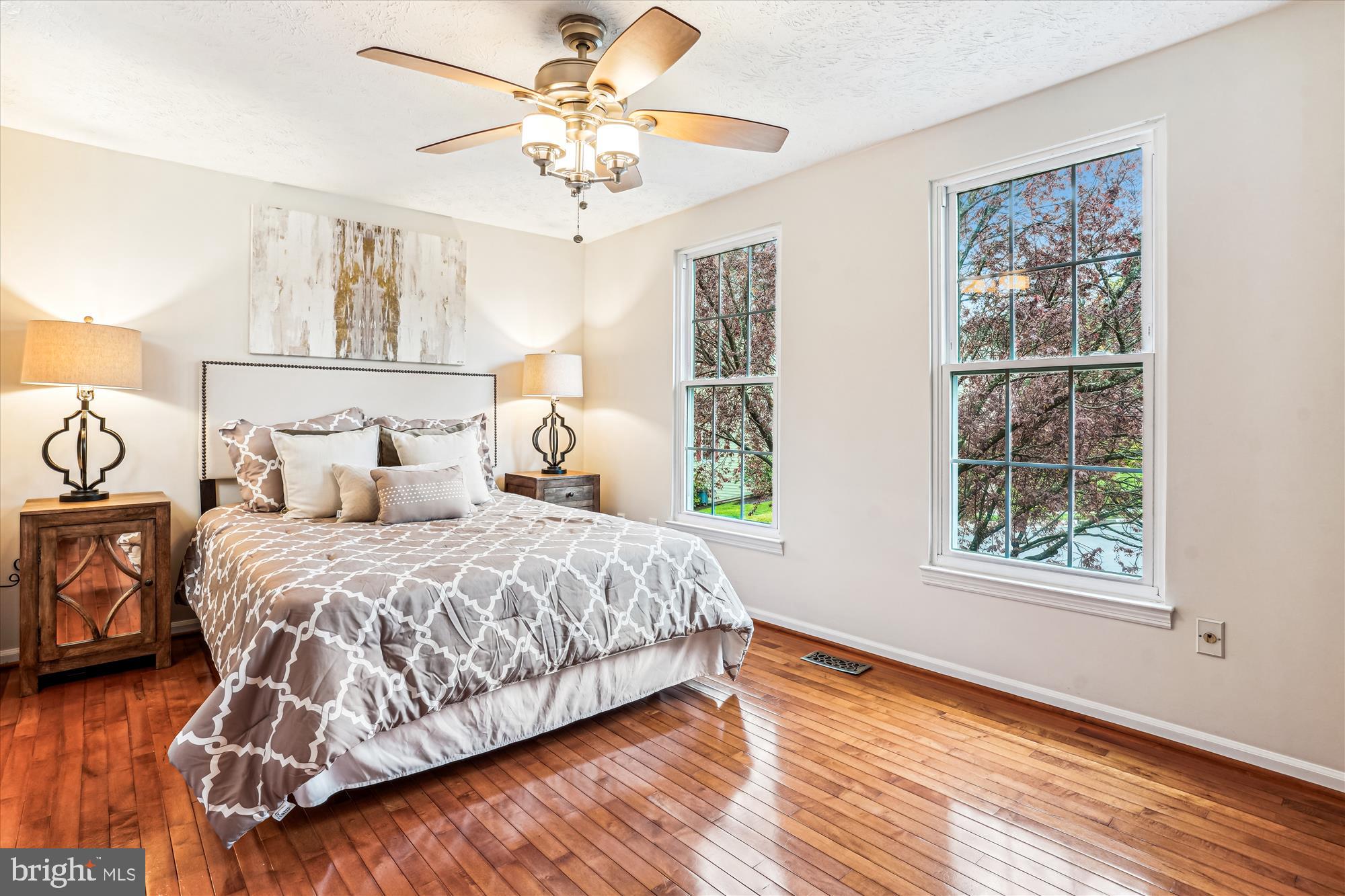 1637 Fieldthorn Drive Reston, VA 20194 - Photo 16 of 41 Primary Bedroom