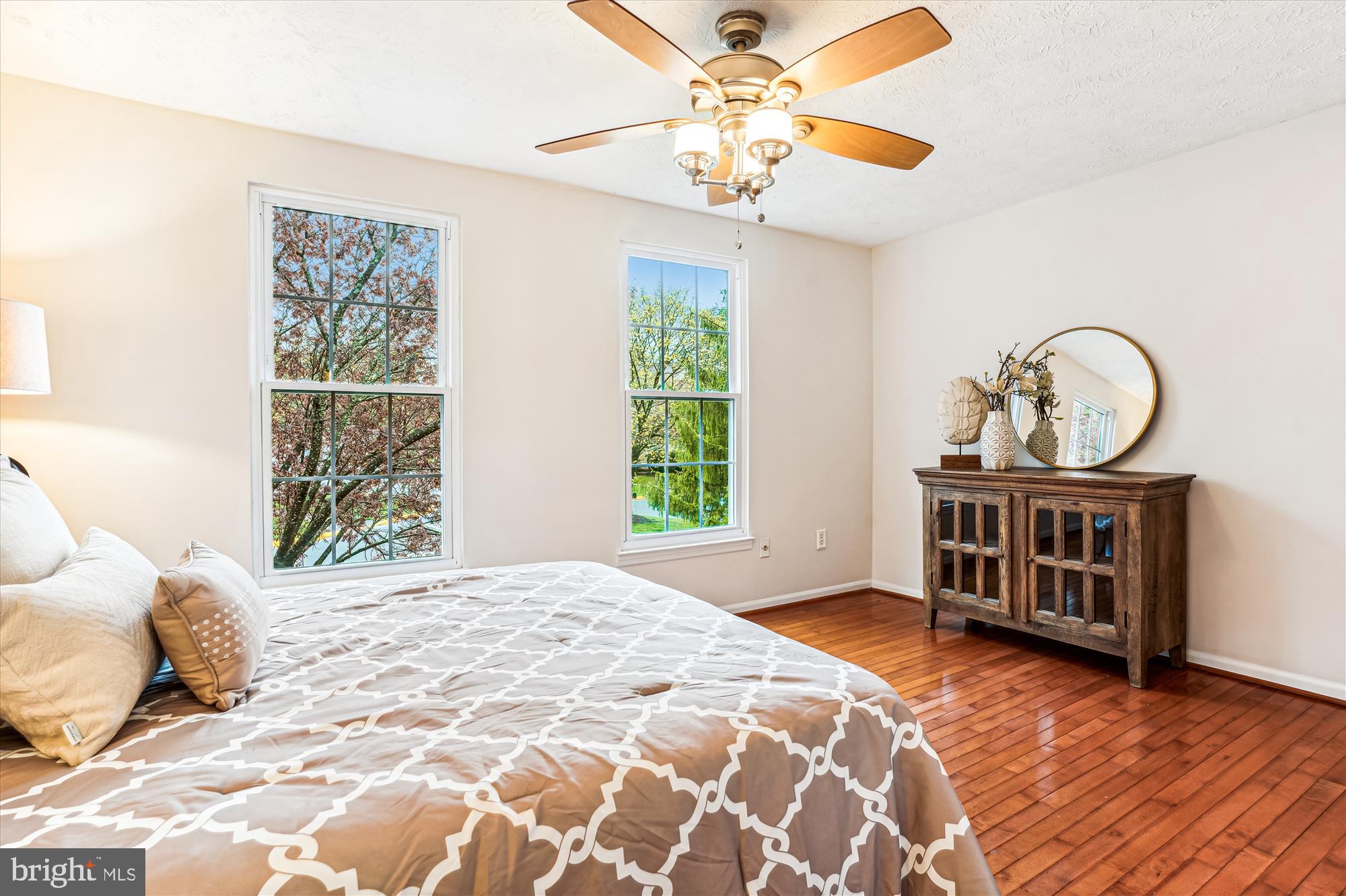 1637 Fieldthorn Drive Reston, VA 20194 - Photo 18 of 41 Primary Bedroom