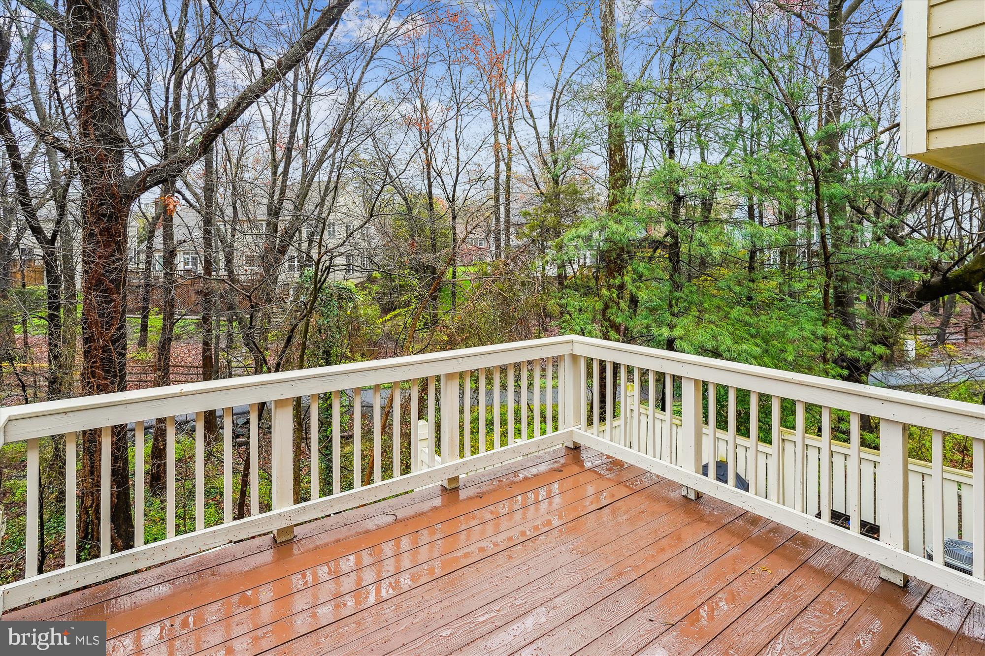 1637 Fieldthorn Drive Reston, VA 20194 - Photo 32 of 41 Deck