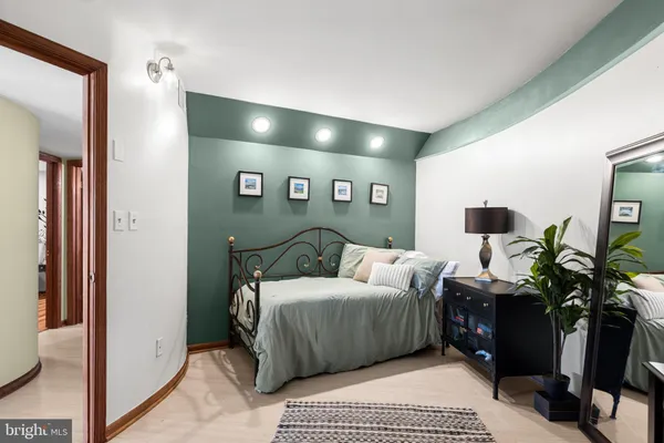 $1,200,000 | 10803 Crest Hill Road, Marshall, VA 20115