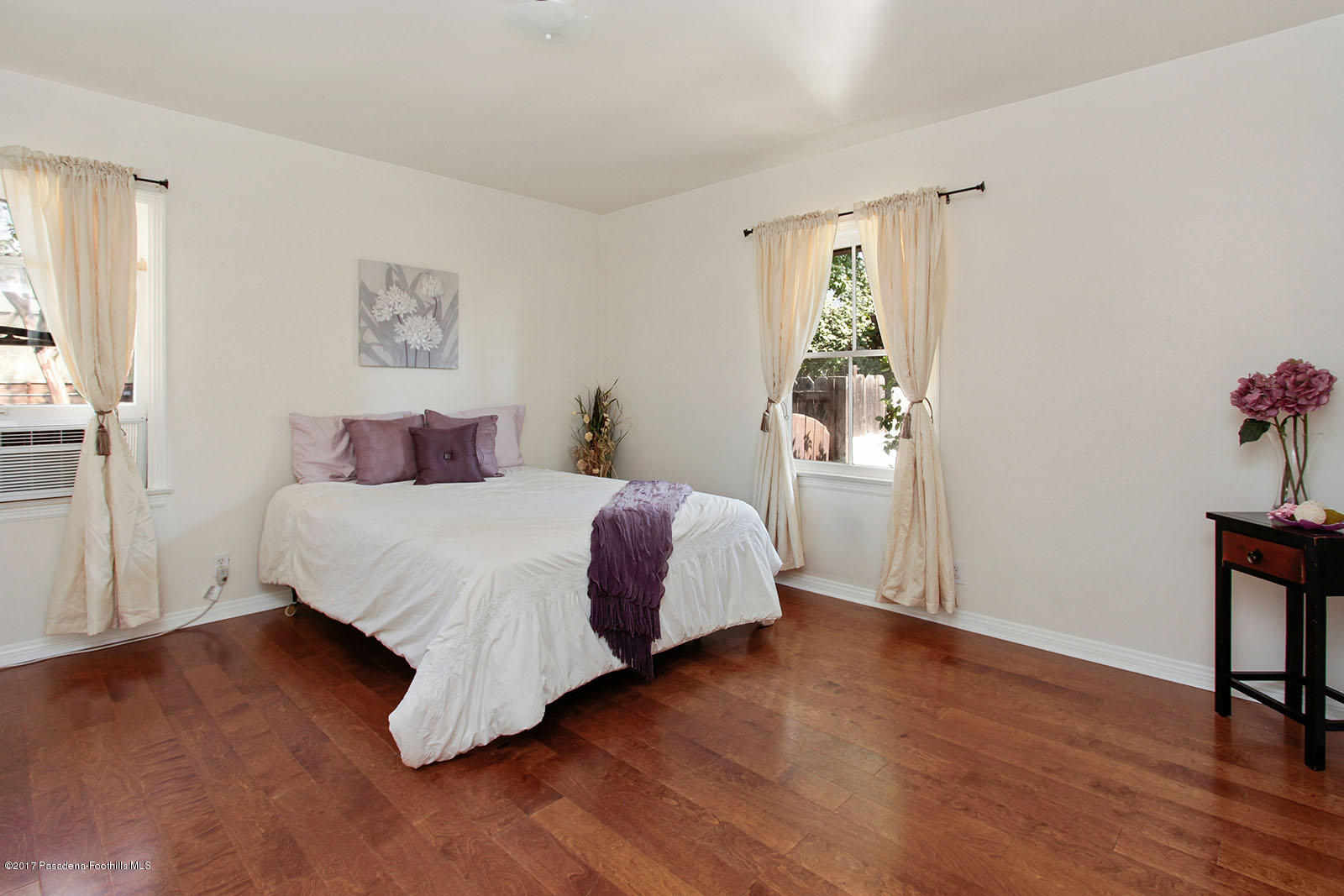 2331 Galbreth Road Pasadena, CA 91104 - Photo 21 of 39 27