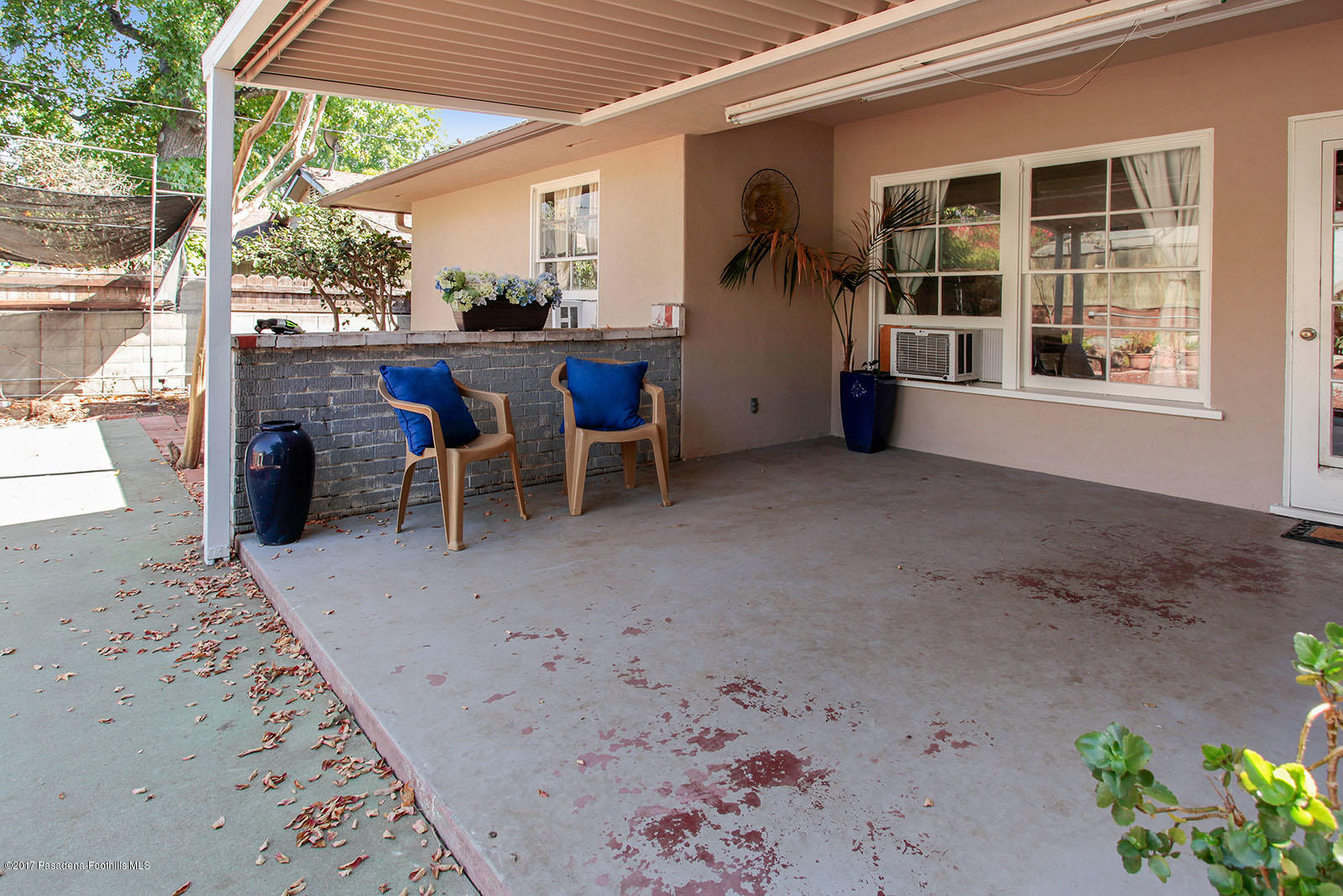 2331 Galbreth Road Pasadena, CA 91104 - Photo 29 of 39 40
