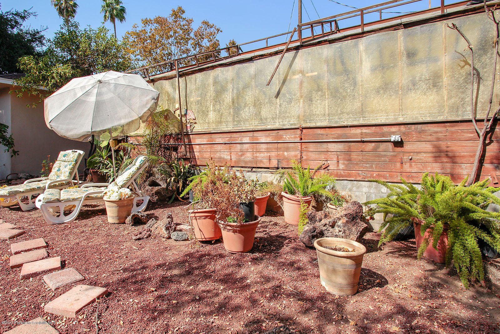 2331 Galbreth Road Pasadena, CA 91104 - Photo 32 of 39 39