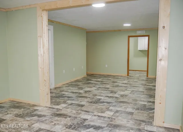 $315,000 | 643 Airport Road, Oakdale, TN 37829