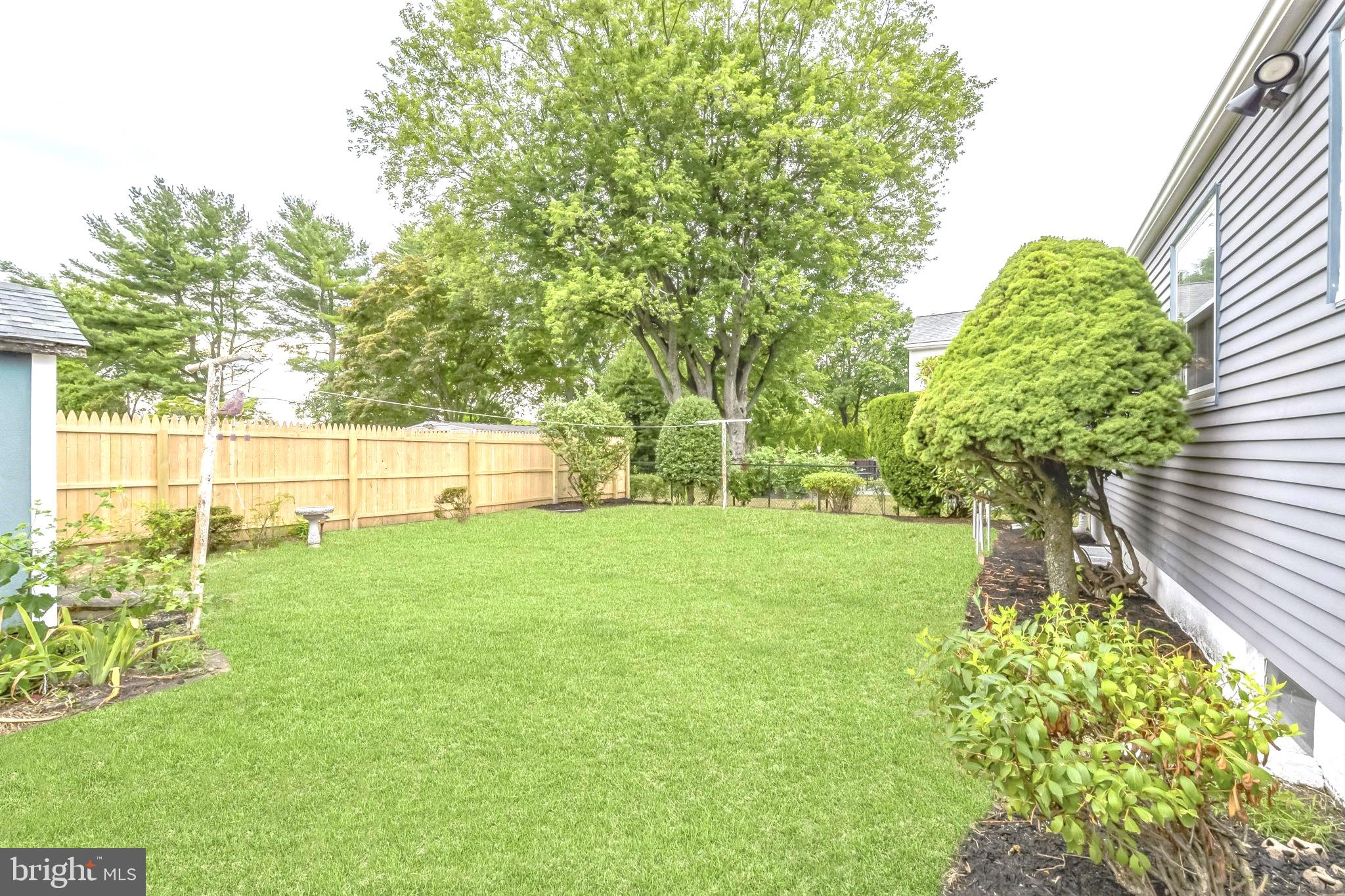 209 Klockner Road Hamilton, NJ 08619 - Photo 4 of 27