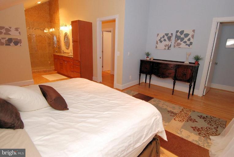 9213 Wire Avenue Silver Spring, MD 20901 - Photo 11 of 24 Master Bedroom #2
