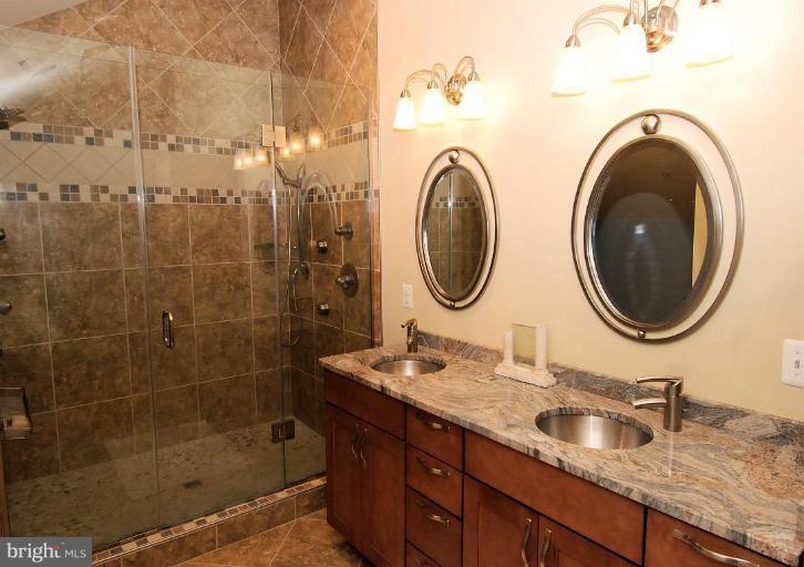 9213 Wire Avenue Silver Spring, MD 20901 - Photo 12 of 24 Master Bath